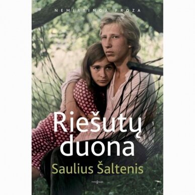 Riešutų duona. Saulius Šaltenis